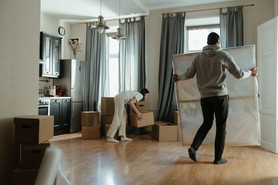 A safe room set up for a cat in a new house after moving